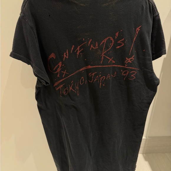 MadeWorn Guns N' Roses Graphic T-Shirt - Picture 2 of 3